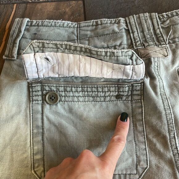 Abercrombie & Fitch bundle - Fleece Sweatshirt Size S & S. 6 green khaki shorts - Picture 15 of 16